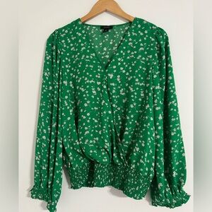 Halogen Women’s Green Floral Smocked Blouse Size L